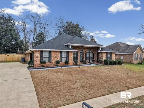 5269 E Mossberg Dr, Theodore, AL 36582 photo 3
