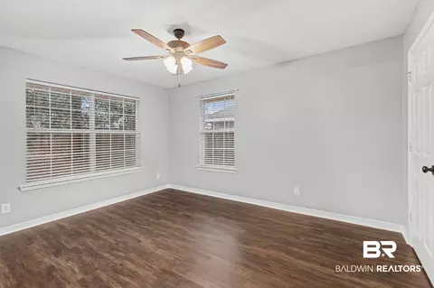 5269 E Mossberg Dr, Theodore, AL 36582 photo 18