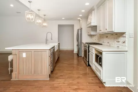305 Springwood Dr, Mobile, AL 36608 photo 9