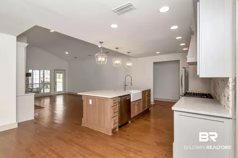 305 Springwood Dr, Mobile, AL 36608 photo 8
