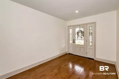 305 Springwood Dr, Mobile, AL 36608 photo 2