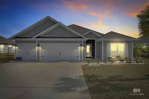 3809 Mattingly Ln, Gulf Shores, AL 36542