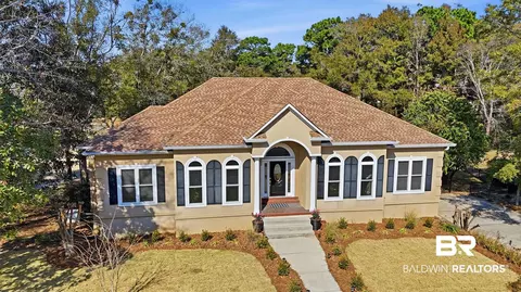 304 South Dr, Fairhope, AL 36532
