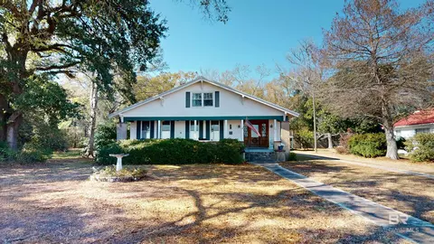 3220 Bay Front Rd, Mobile, AL 36605
