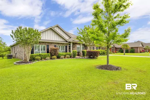 4152 Augusta Dr, Gulf Shores, AL 36542