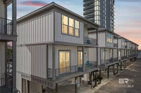 1932 W Beach Blvd #D, Gulf Shores, AL 36542