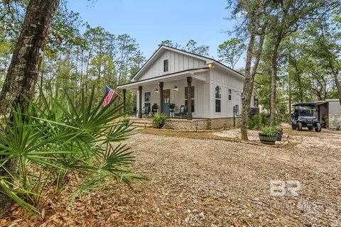 30937 Pine St, Perdido Beach, AL 36530