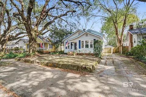136 Florence Pl, Mobile, AL 36607