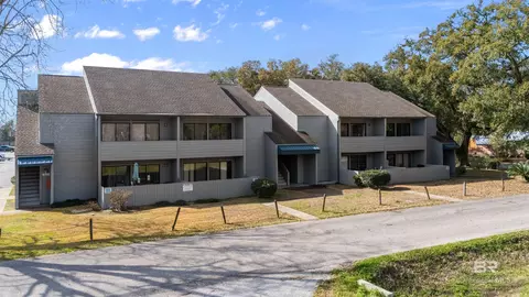 128 W Satsuma Ave #128, Foley, AL 36535