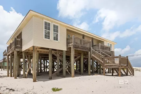 105 Treasure Ct, Dauphin Island, AL 36528
