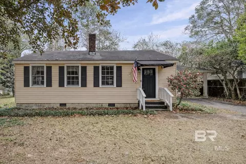 5117 Norton Ln, Mobile, AL 36608