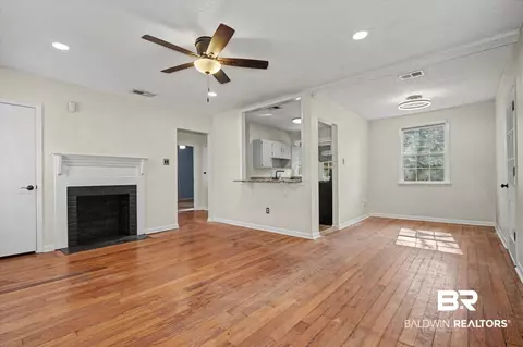 5117 Norton Ln, Mobile, AL 36608 photo 6