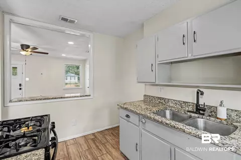 5117 Norton Ln, Mobile, AL 36608 photo 12