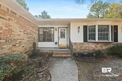 102 Cameron Cir, Daphne, AL 36526 photo 2