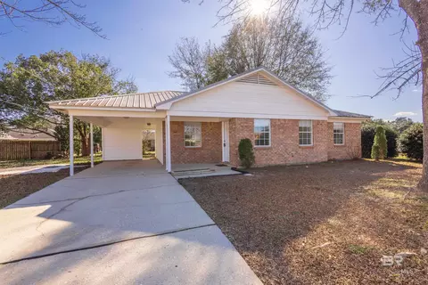 68 Fincher Ln, Loxley, AL 36551