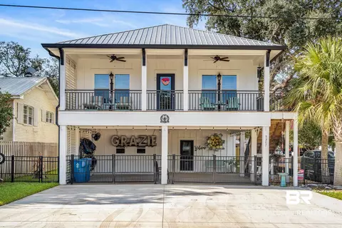 5307 Florida Ave, Orange Beach, AL 36561