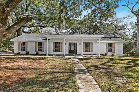 3109 Grishilde Dr, Mobile, AL 36693