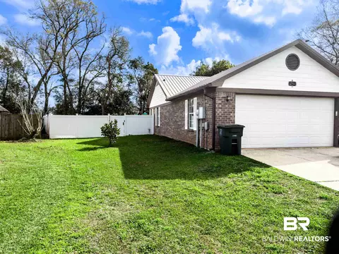 129 Pennbrooke Loop, Foley, AL 36535 photo 2