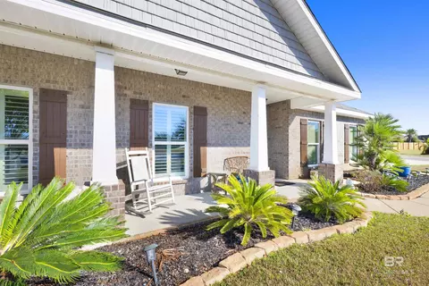 4229 Grove St, Gulf Shores, AL 36542