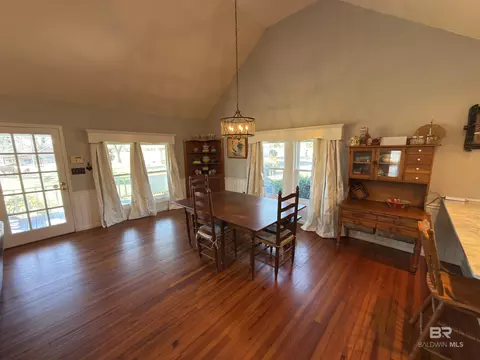 Dining - 2006 Evergreen Rd, Jackson, AL 36545 photo 2 of 3