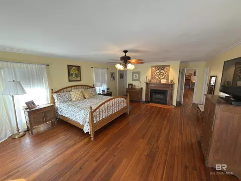 Bedroom - 2006 Evergreen Rd, Jackson, AL 36545 photo 3 of 6