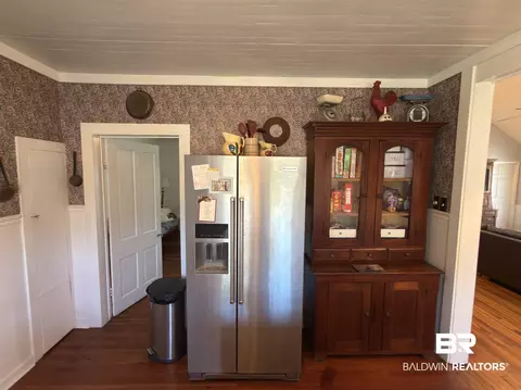 Kitchen - 2006 Evergreen Rd, Jackson, AL 36545 photo 4 of 7
