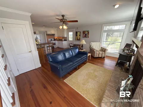 Living - 2006 Evergreen Rd, Jackson, AL 36545 photo 4 of 6