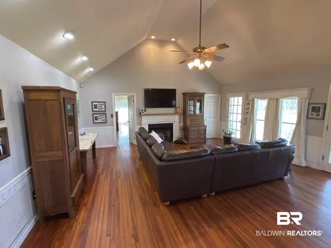 Living - 2006 Evergreen Rd, Jackson, AL 36545 photo 1 of 6