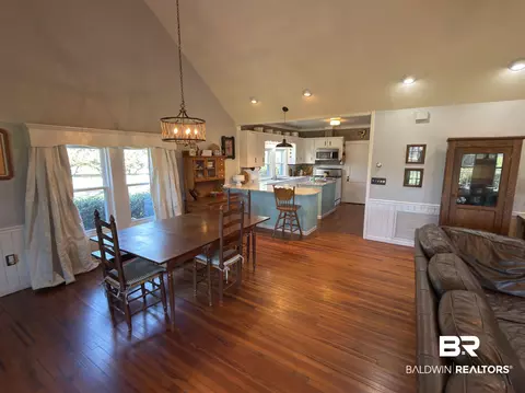 Dining - 2006 Evergreen Rd, Jackson, AL 36545 photo 1 of 3