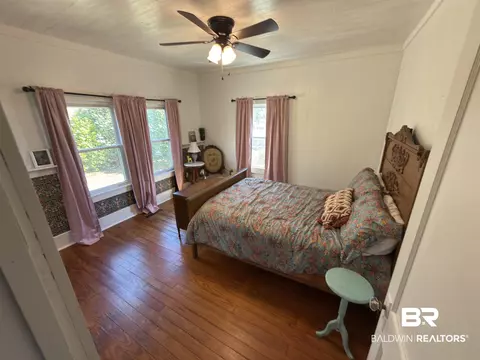 Bedroom - 2006 Evergreen Rd, Jackson, AL 36545 photo 4 of 6