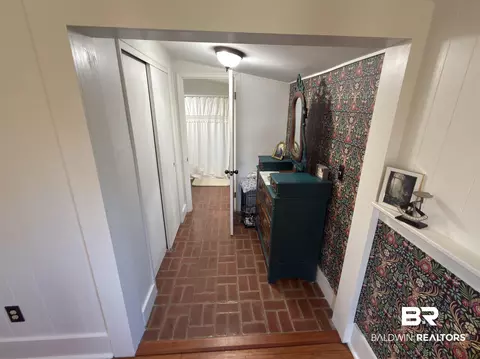 Entry Way - 2006 Evergreen Rd, Jackson, AL 36545 photo 3 of 6