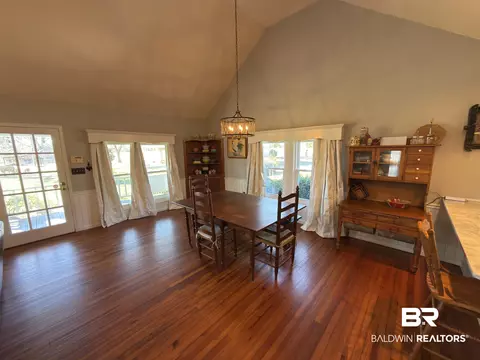 Dining - 2006 Evergreen Rd, Jackson, AL 36545 photo 2 of 3