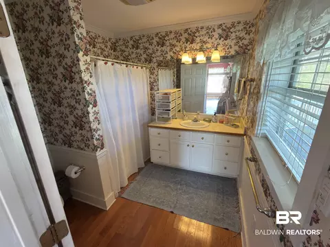 Bath - 2006 Evergreen Rd, Jackson, AL 36545 photo 6 of 6