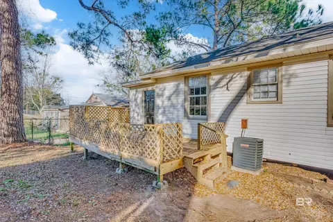 3 Canal St, Chickasaw, AL 36611 photo 22