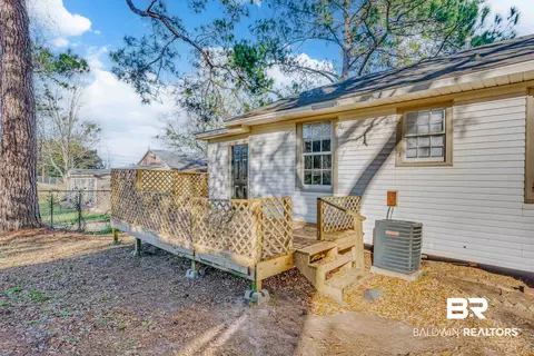3 Canal St, Chickasaw, AL 36611 photo 22