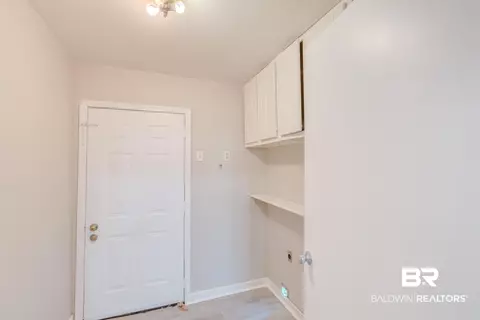 3 Canal St, Chickasaw, AL 36611 photo 13