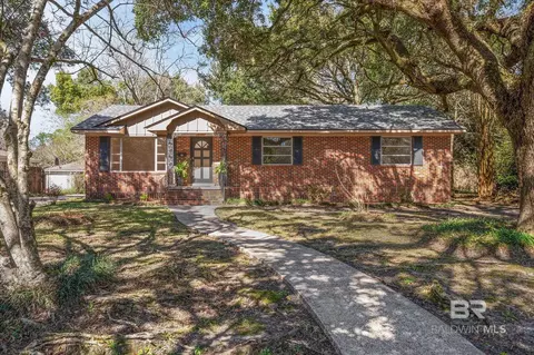 2756 Jennings Dr, Mobile, AL 36606