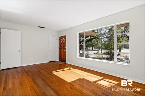2756 Jennings Dr, Mobile, AL 36606 photo 11