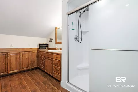 Bath - 15025 Bellingrath Rd, Coden, AL 36523 photo 8 of 9