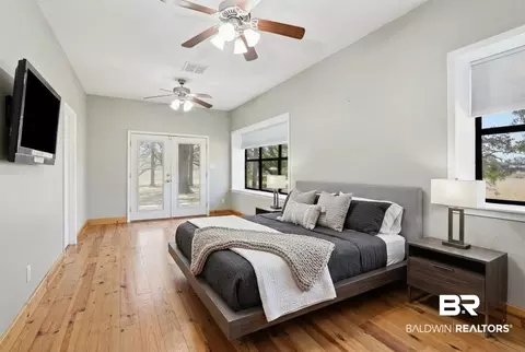 Bedroom - 15025 Bellingrath Rd, Coden, AL 36523 photo 4 of 6