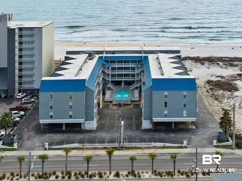 317 E Beach Blvd #104A, Gulf Shores, AL 36542