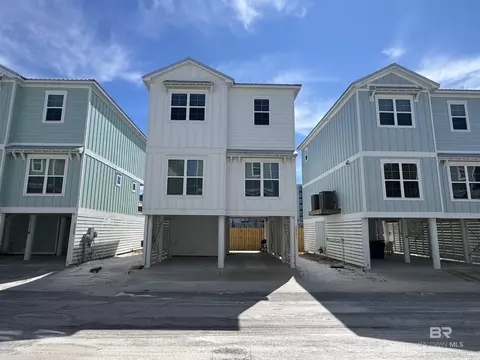 24231 Pepper Ln, Orange Beach, AL 36561