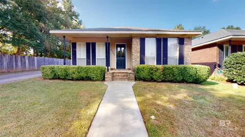 Exterior - 6052 Magnolia Pl, Mobile, AL 36608 photo 2 of 2