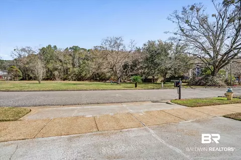 2120 Panorama Dr, Mobile, AL 36609 photo 23