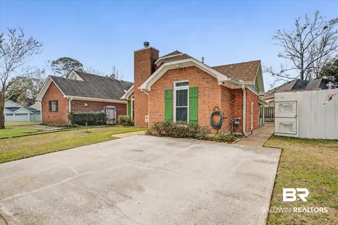 2120 Panorama Dr, Mobile, AL 36609 photo 3