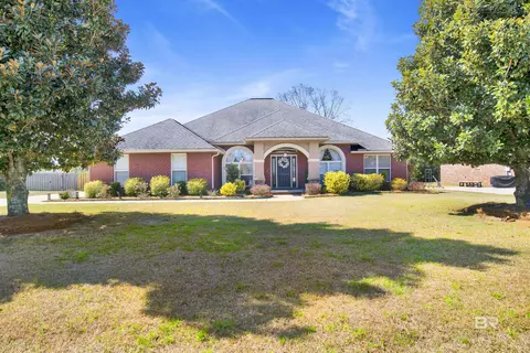 262 Royal Ln, Fairhope, AL 36532