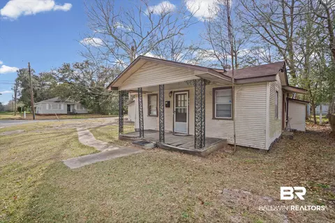 351 Kansas St, Chickasaw, AL 36611 photo 6