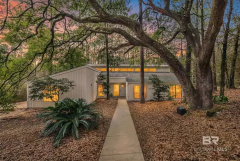 128 Kingswood Dr, Daphne, AL 36526