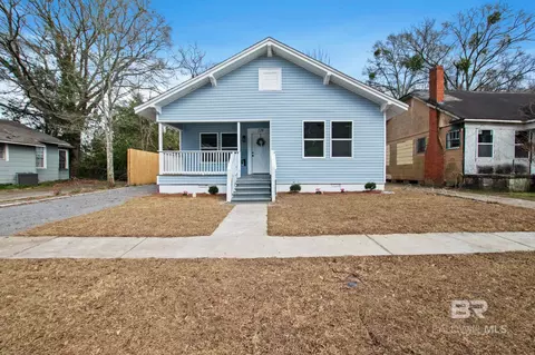 128 Bush Ave, Mobile, AL 36604