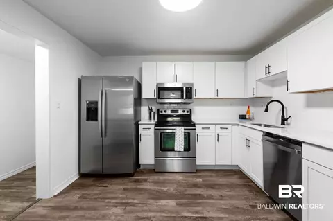 Kitchen - 128 Bush Ave, Mobile, AL 36604 photo 2 of 4